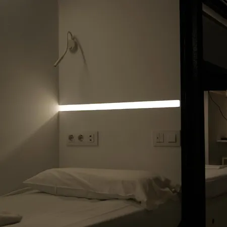 M Pods Capsule hotel