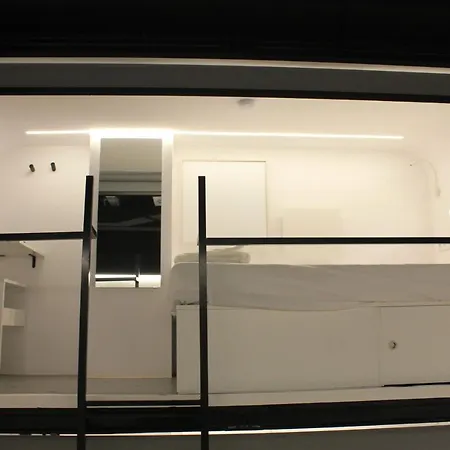 M Pods Kapselhotel